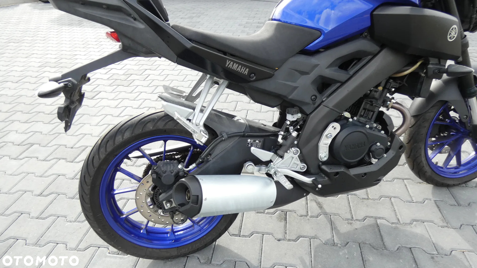 Yamaha MT - 8