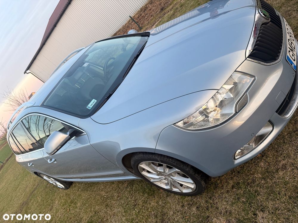 Skoda Superb 1.6 TDI Elegance Greenline - 8