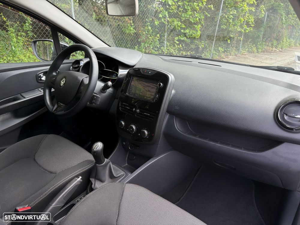 Renault Clio 0.9 TCE Luxe - 15