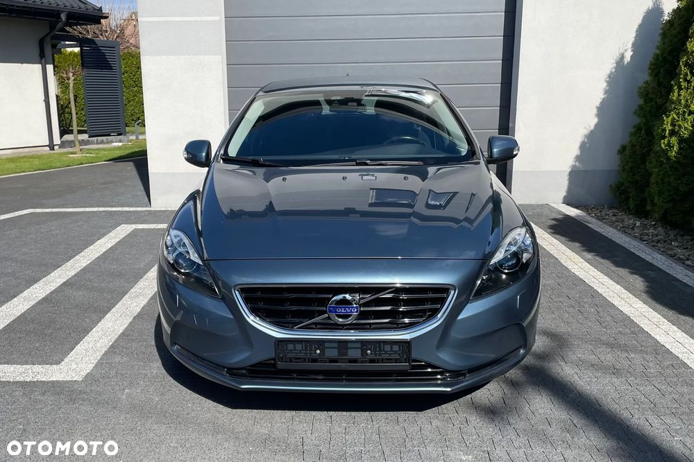 Volvo V40 T2 You - 2