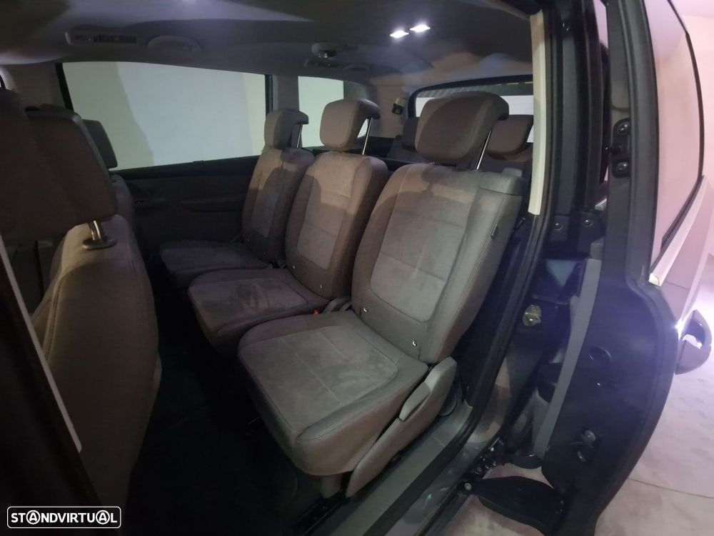 VW Sharan 1.4 TSI Highline DSG - 16