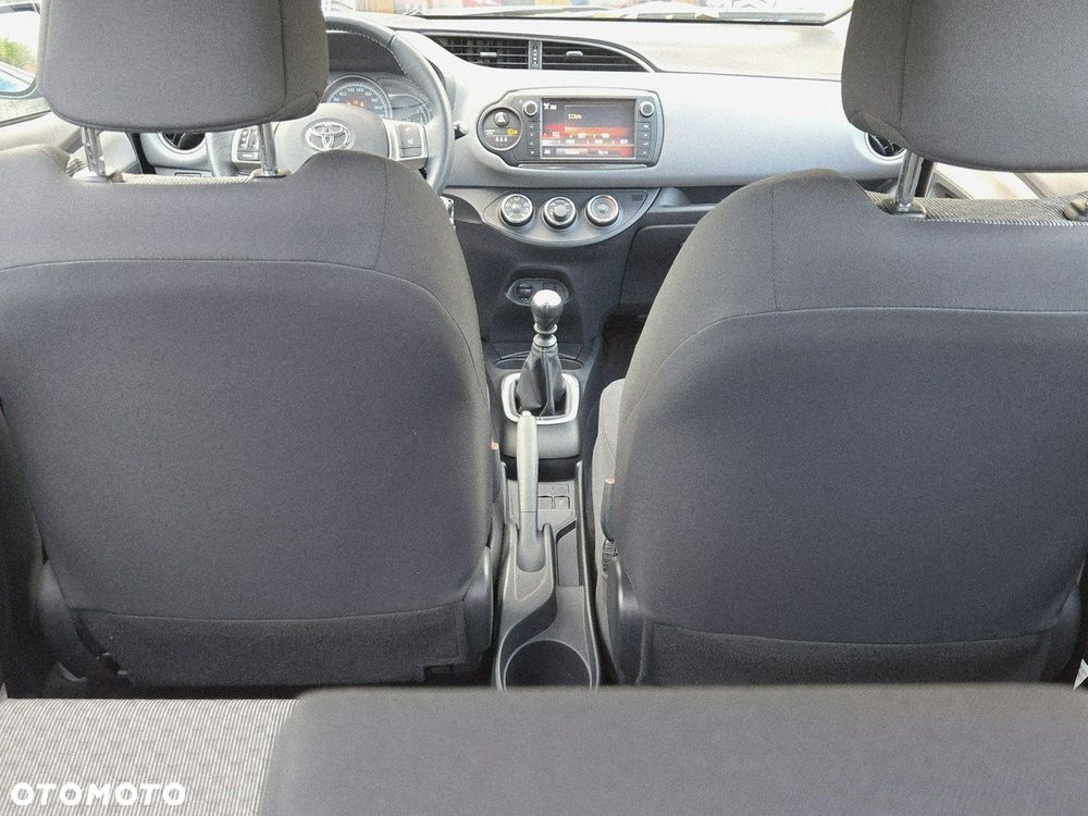 Toyota Yaris 1.33 Premium - 18