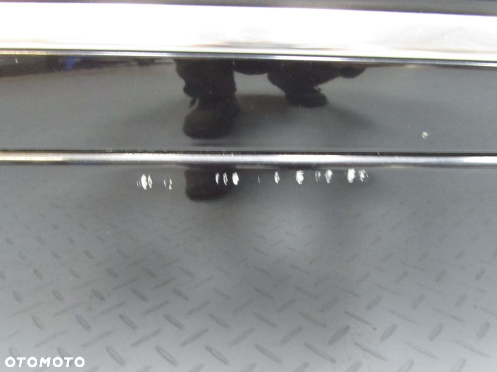 MERCEDEDES ML W164 LIFT 08-11 DRZWI PRZOD PRAWA KOMPLETNE 197 - 6