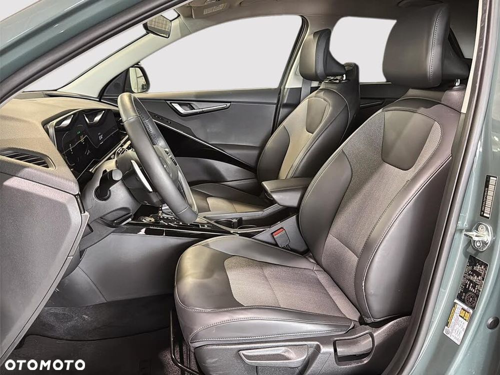 Kia Niro 1.6 GDI Hybrid M - 14