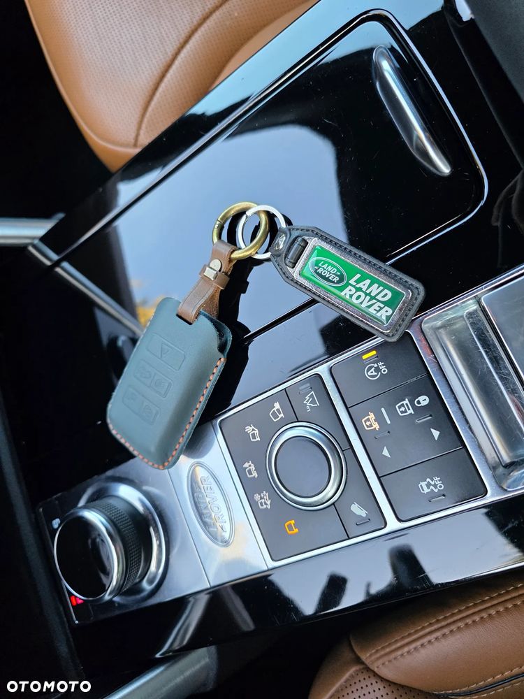 Land Rover Discovery 3.0 Si6 HSE Luxury - 27