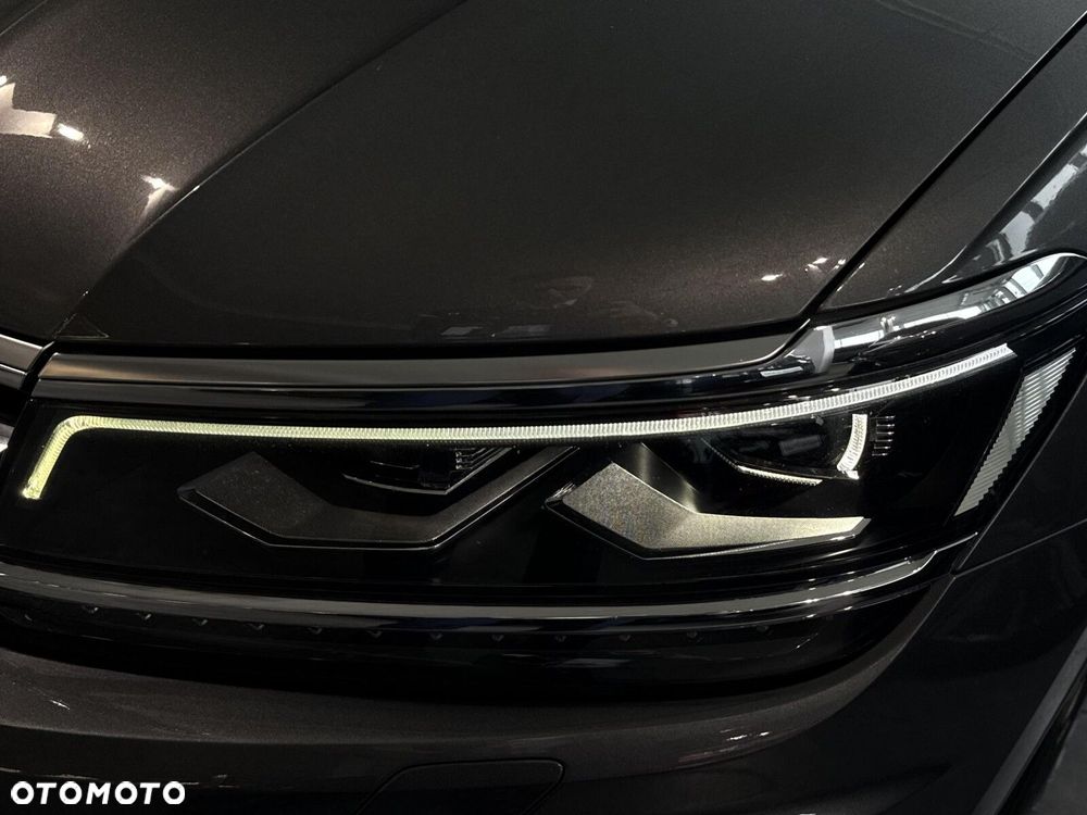 Volkswagen Tiguan - 37