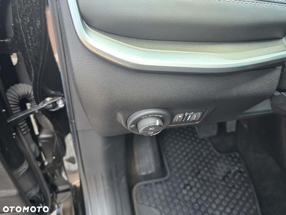 Jeep Compass 1.5 T4 mHEV Altitude FWD S&S DCT - 19