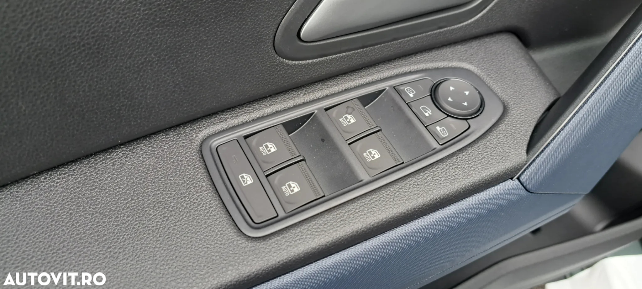 Dacia Duster TCe 130 4X4 MHEV Journey - 12