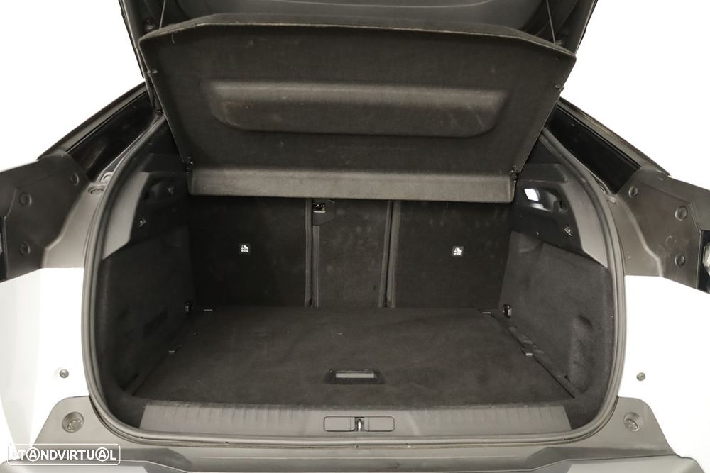 Peugeot 3008 1.2 Hybrid GT e-DCS6 - 22