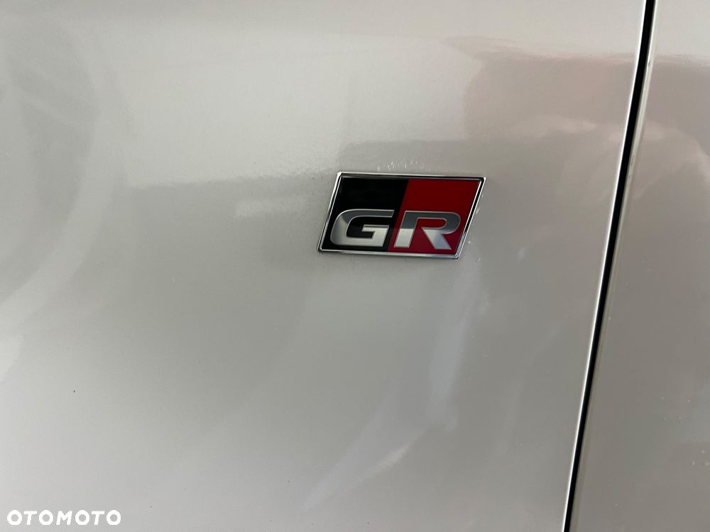 Toyota Yaris GR mit High-Performance-Paket - 25