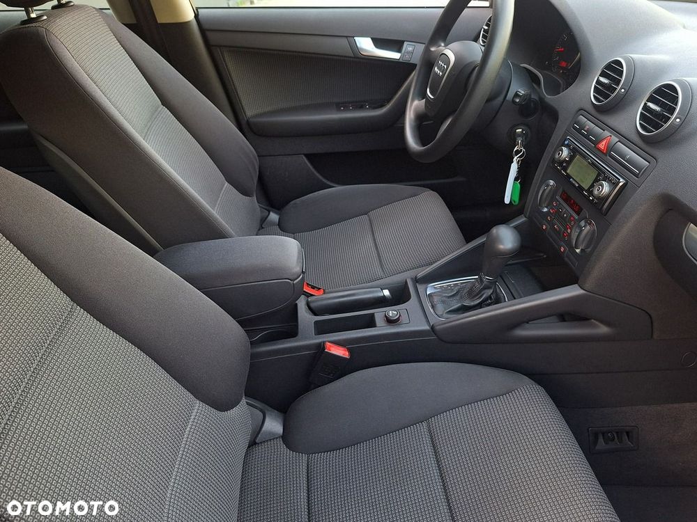 Audi A3 Sportback - 10