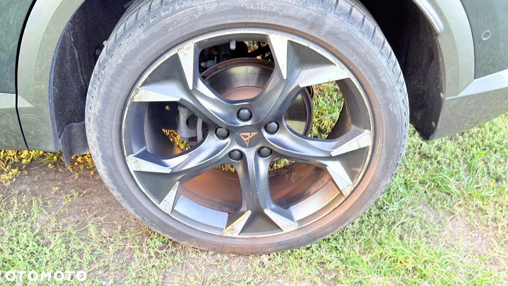 Cupra Formentor 1.5 TSI DSG - 31