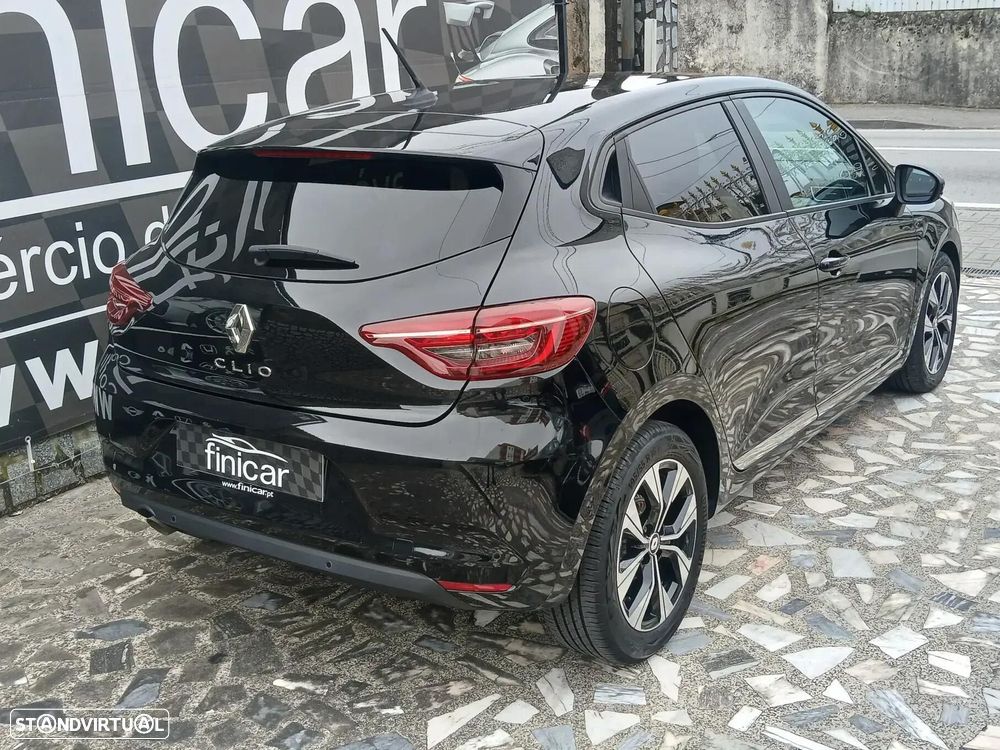 Renault Clio - 37