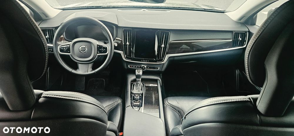 Volvo V90 D4 Inscription - 4