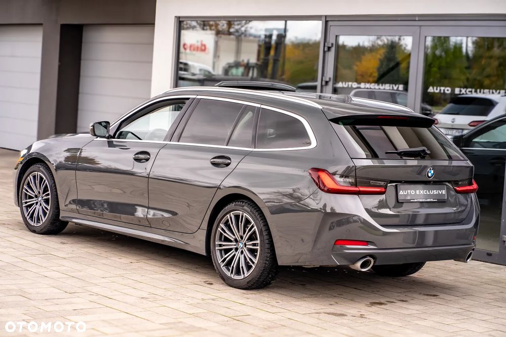 BMW Seria 3 320d xDrive Luxury Line - 16