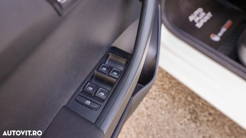 Skoda Fabia 1.0 TSI 95 CP Ambition - 17