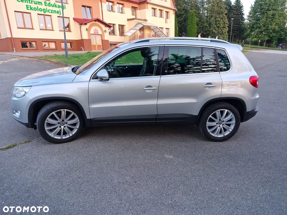 Volkswagen Tiguan - 16