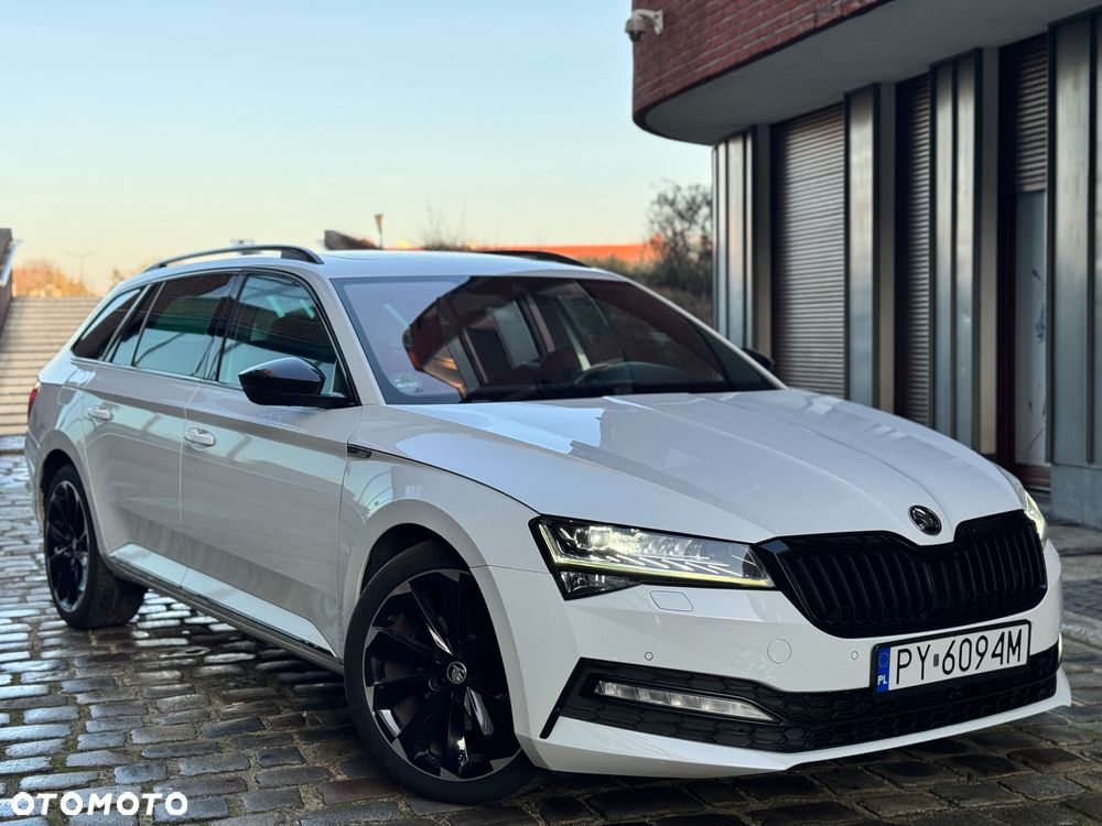 Skoda Superb 2.0 TDI SCR Sportline DSG - 12