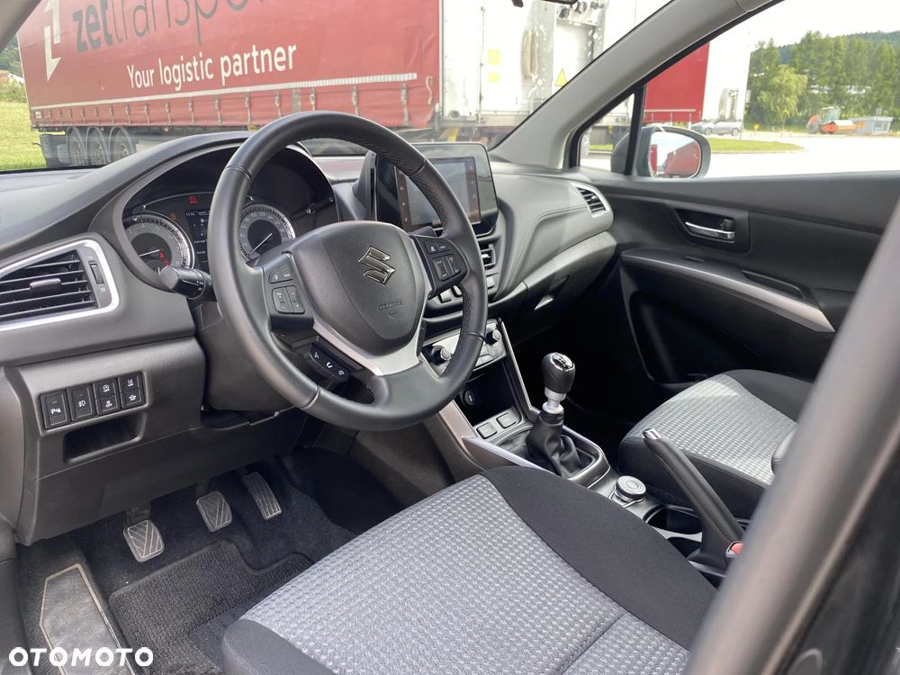 Suzuki SX4 S-Cross 1.4 SHVS Premium 4WD - 9