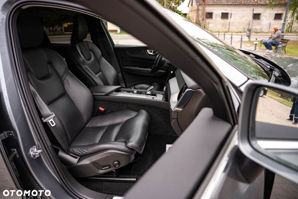 Volvo XC 60 B4 D Geartronic Inscription - 30