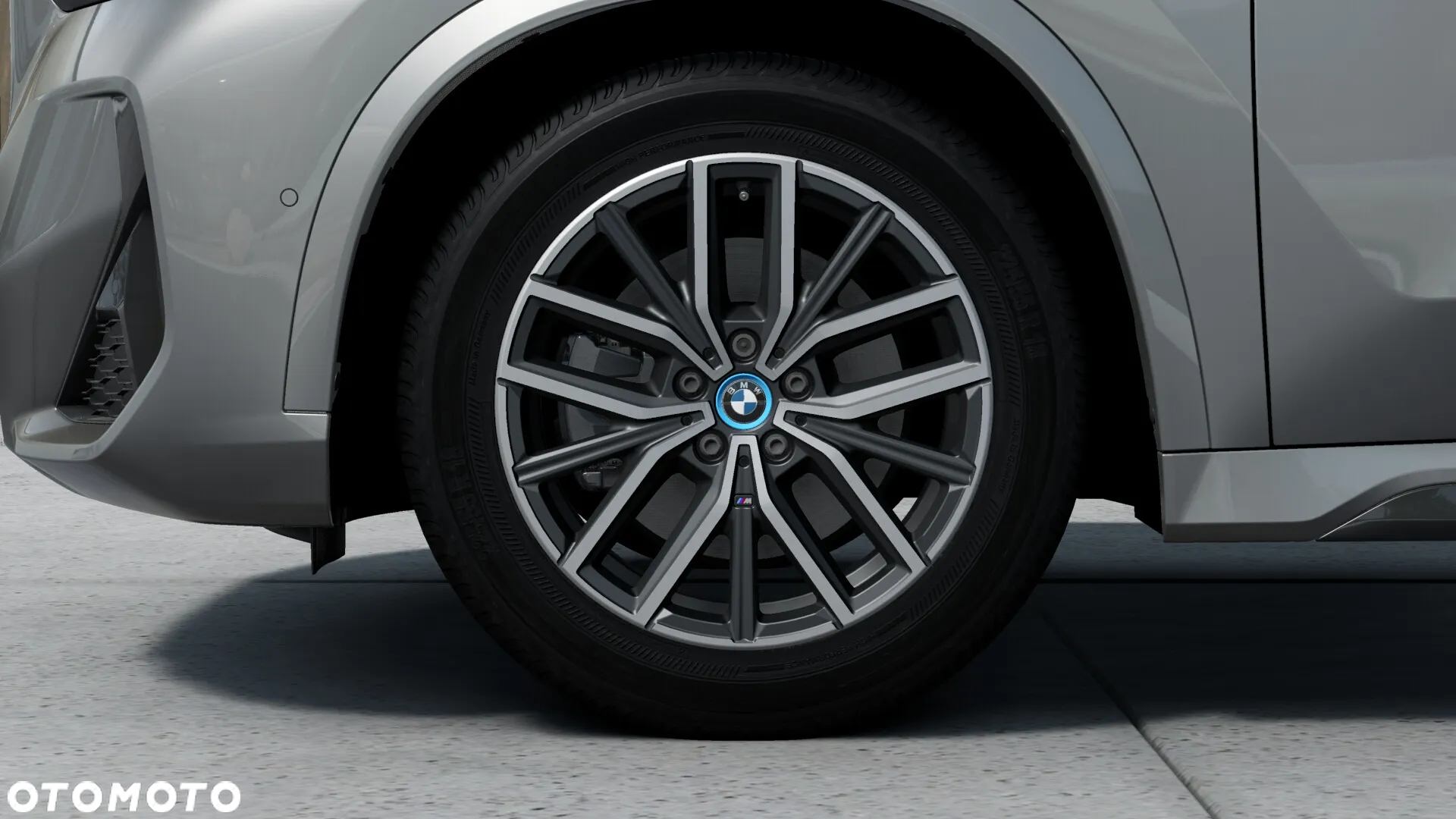 BMW iX1 eDrive20 66.5kWh M Sport - 8