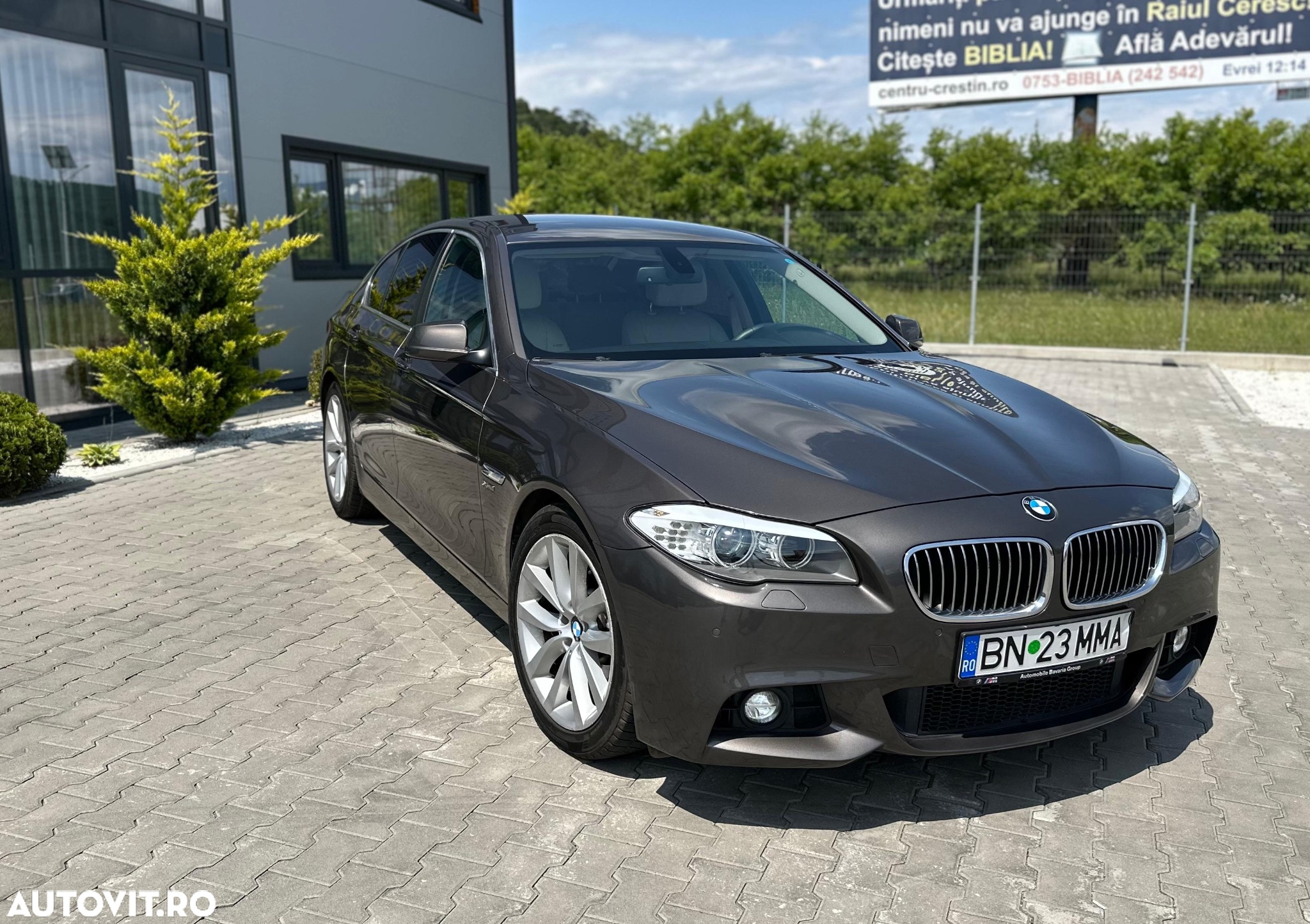 BMW Seria 5 525d xDrive AT - 6