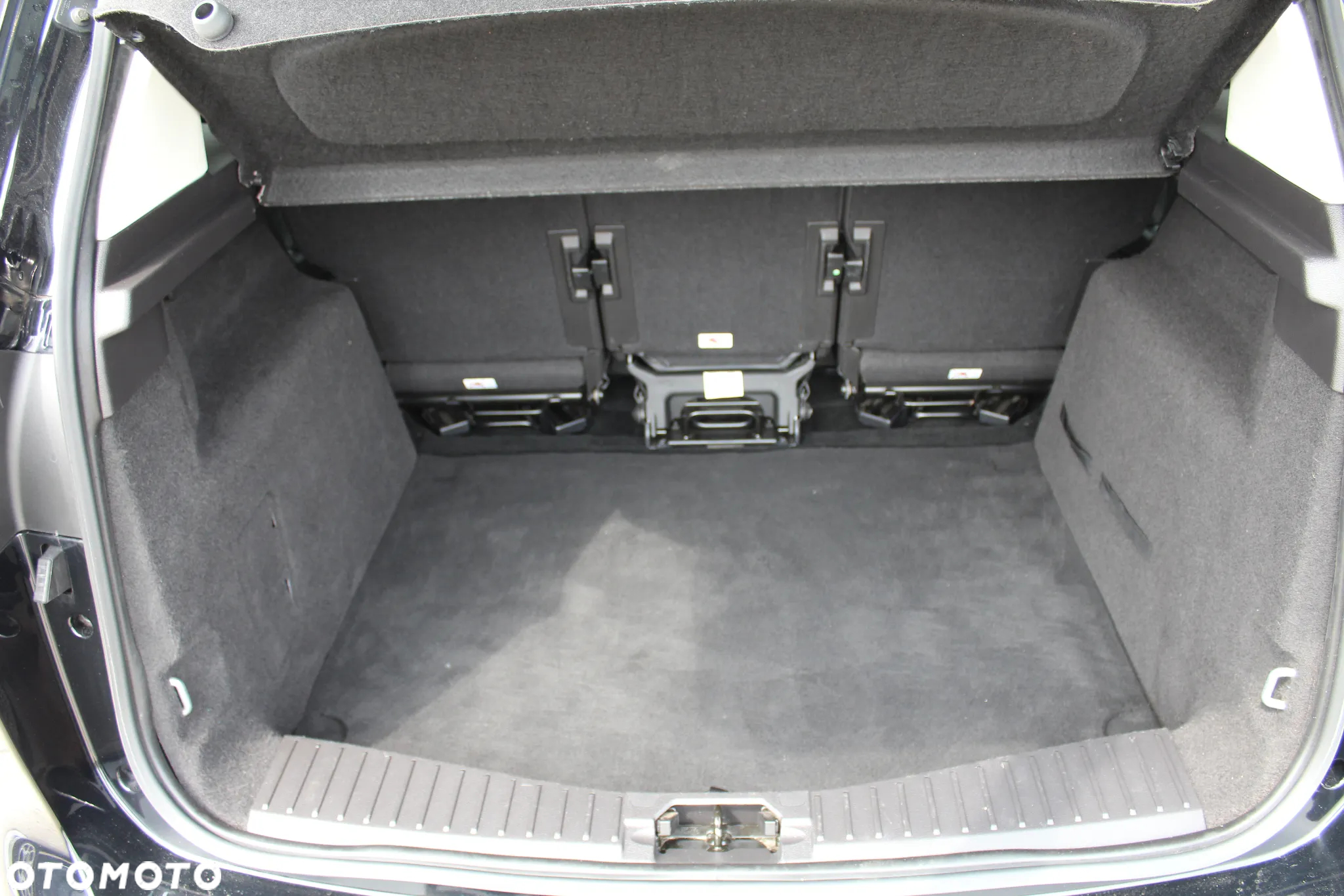 Ford C-MAX 1.0 EcoBoost Titanium ASS - 19