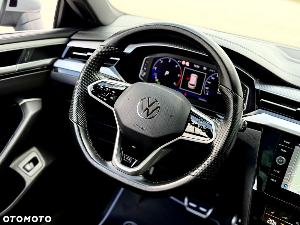 Volkswagen Arteon Shooting Brake 2.0 TDI SCR DSG R-Line - 31