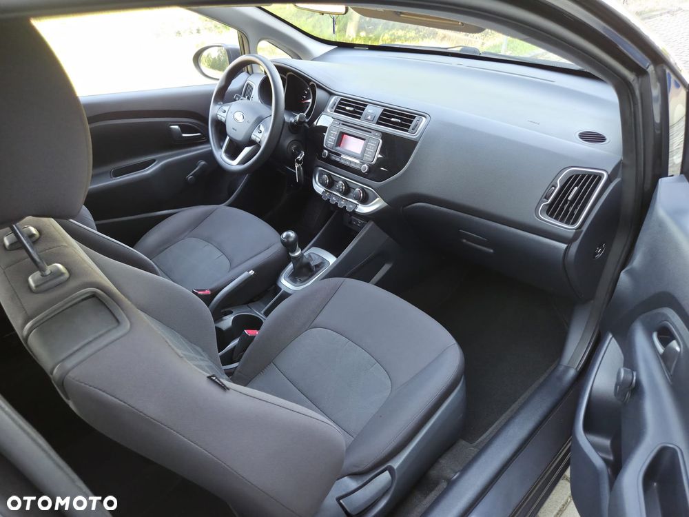 Kia Rio 1.2 Edition 7 - 19