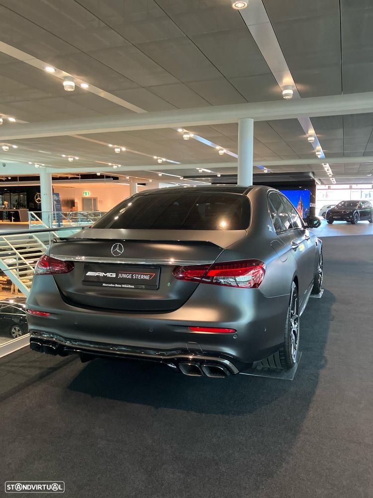 Mercedes-Benz E 63 AMG S 4-Matic+ - 5
