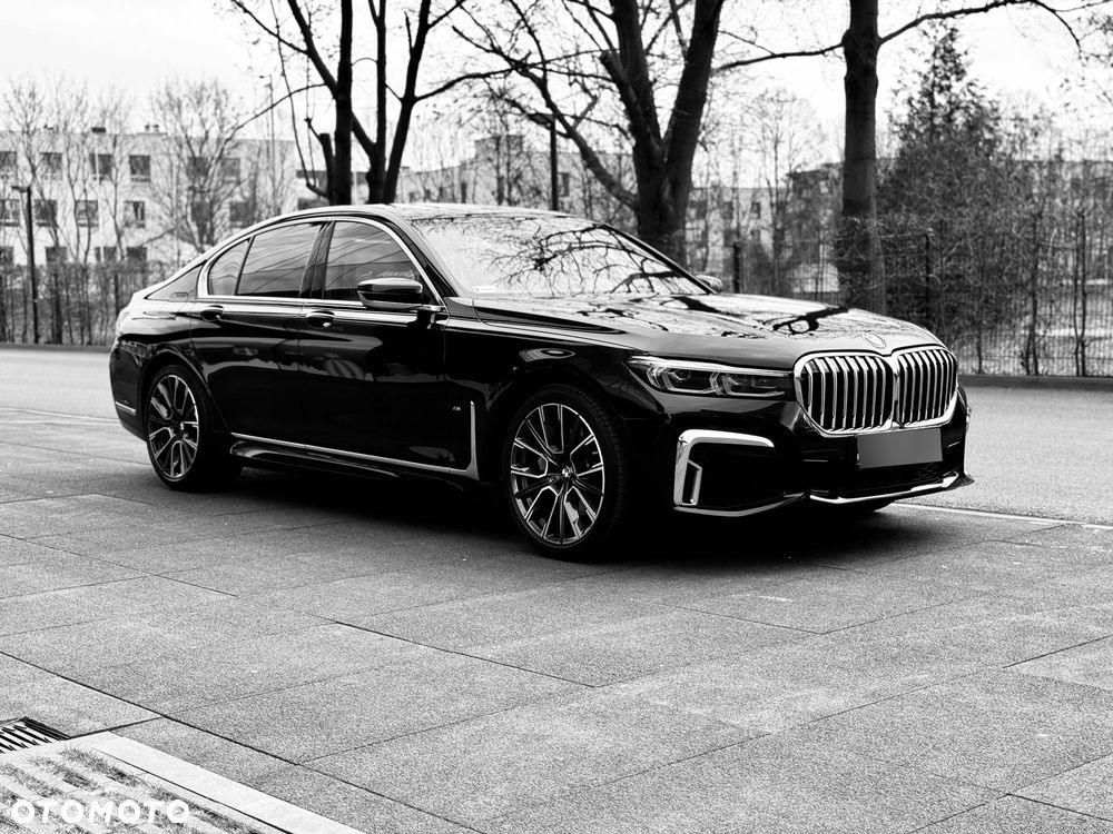 BMW Seria 7 730d xDrive mHEV - 1