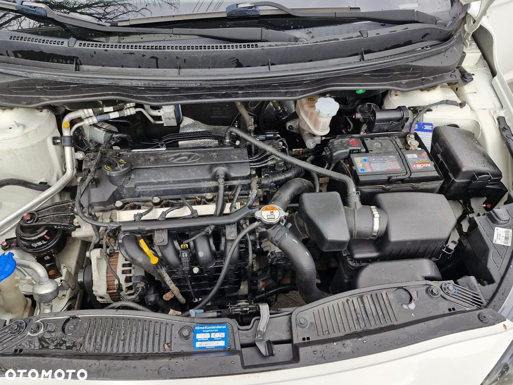 Hyundai i20 1.2 Intro Edition - 16