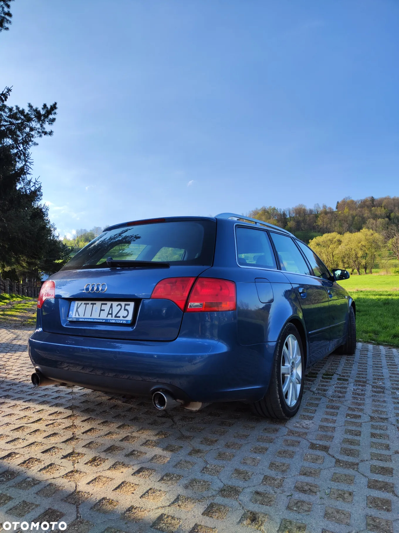 Audi A4 2.0T FSI Quattro - 4