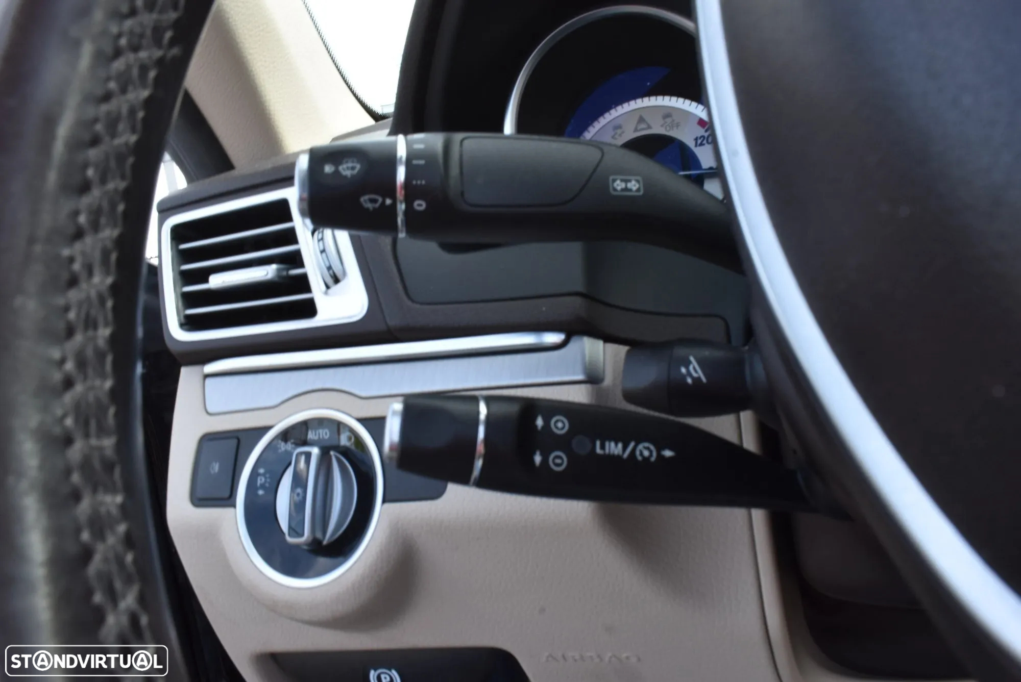Mercedes-Benz E 220 CDi Avantgarde BlueEfficiency Auto - 5