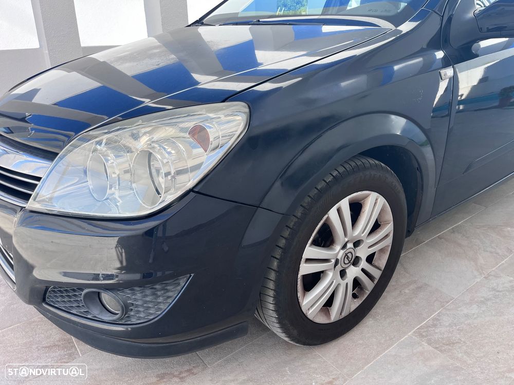 Opel Astra 1.3 CDTI Cosmo - 2
