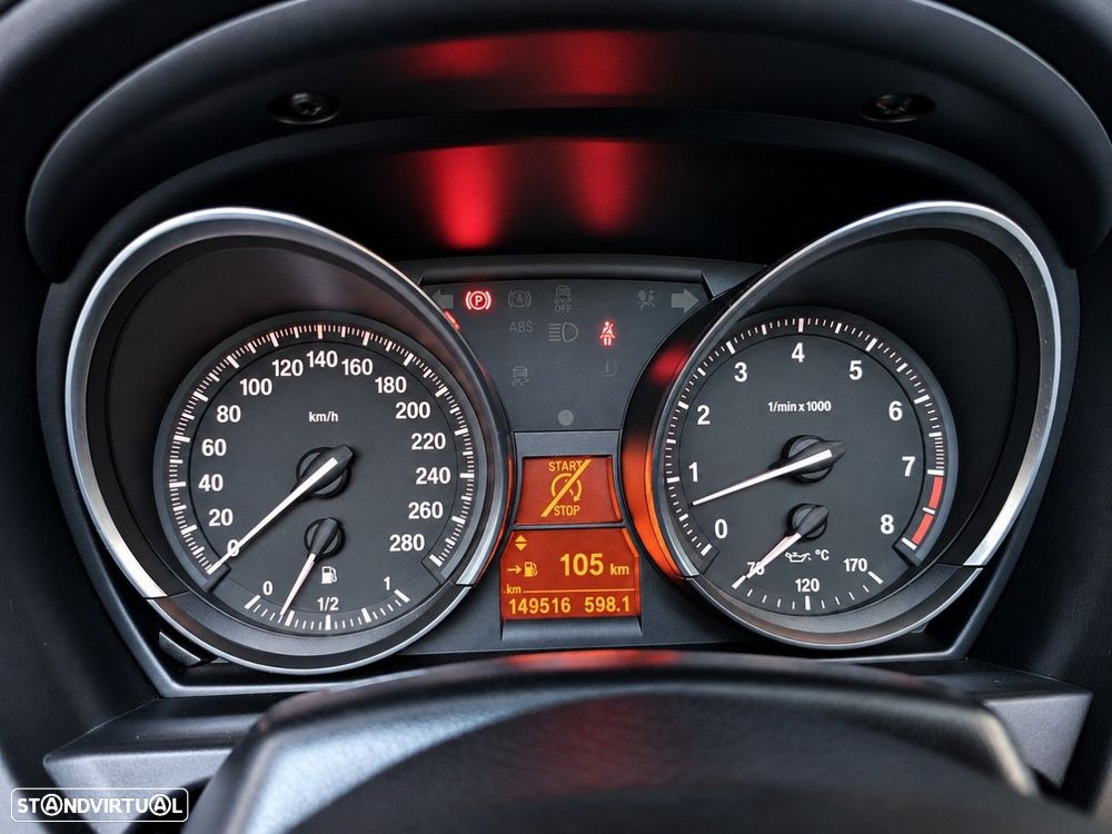 BMW Z4 20 i - 21
