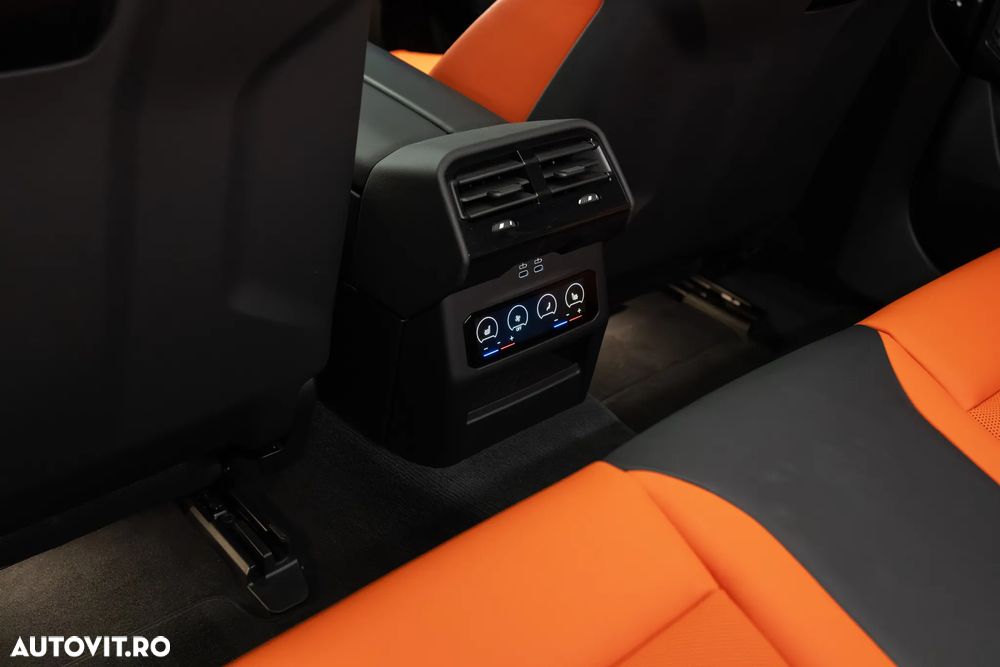BMW M5 xDrive AT PHEV - 32