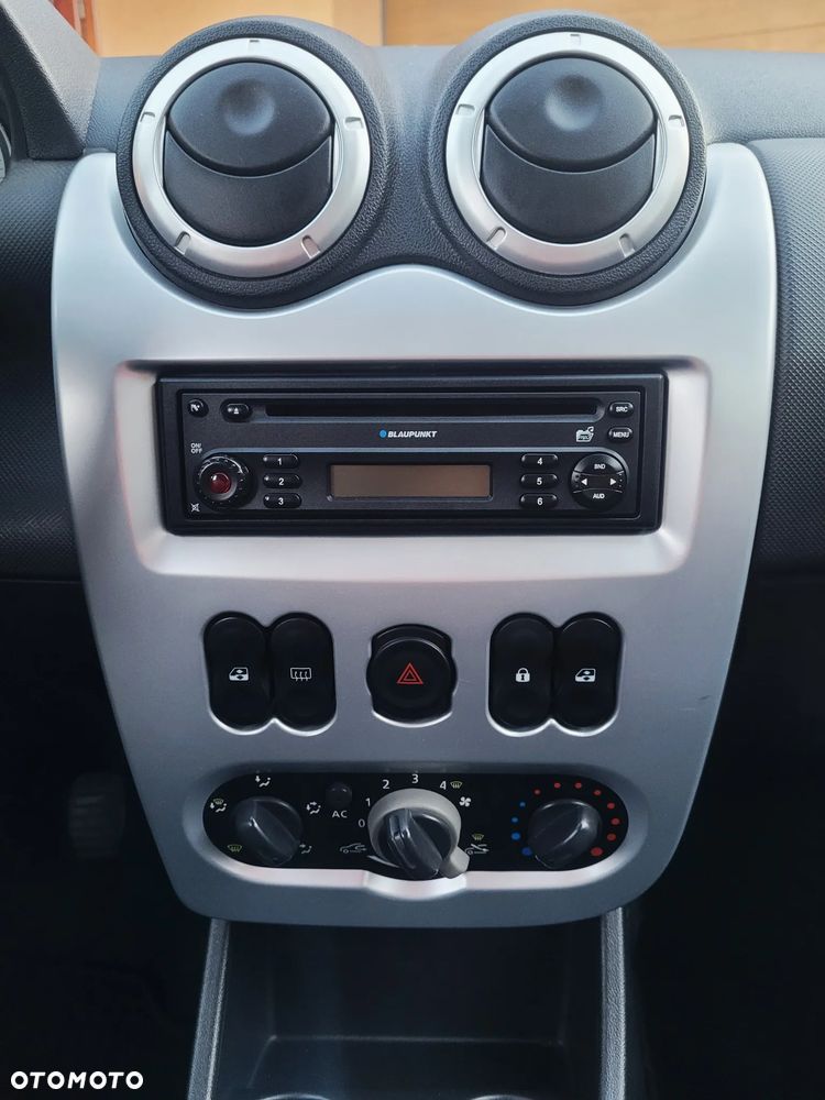 Dacia Sandero 1.6 MPI Laureate - 12