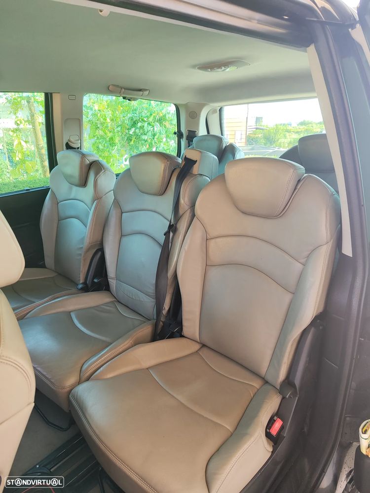 Citroën C8 2.2 HDi 16V Exclusive 7L. - 8