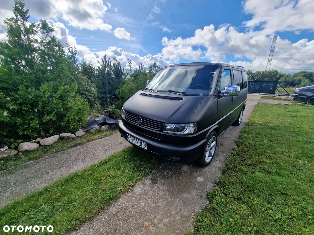 Volkswagen Caravelle GL - 36