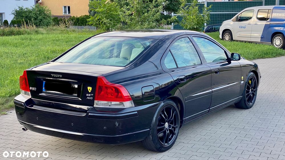 Volvo S60 2.5T AWD Rubin - 4