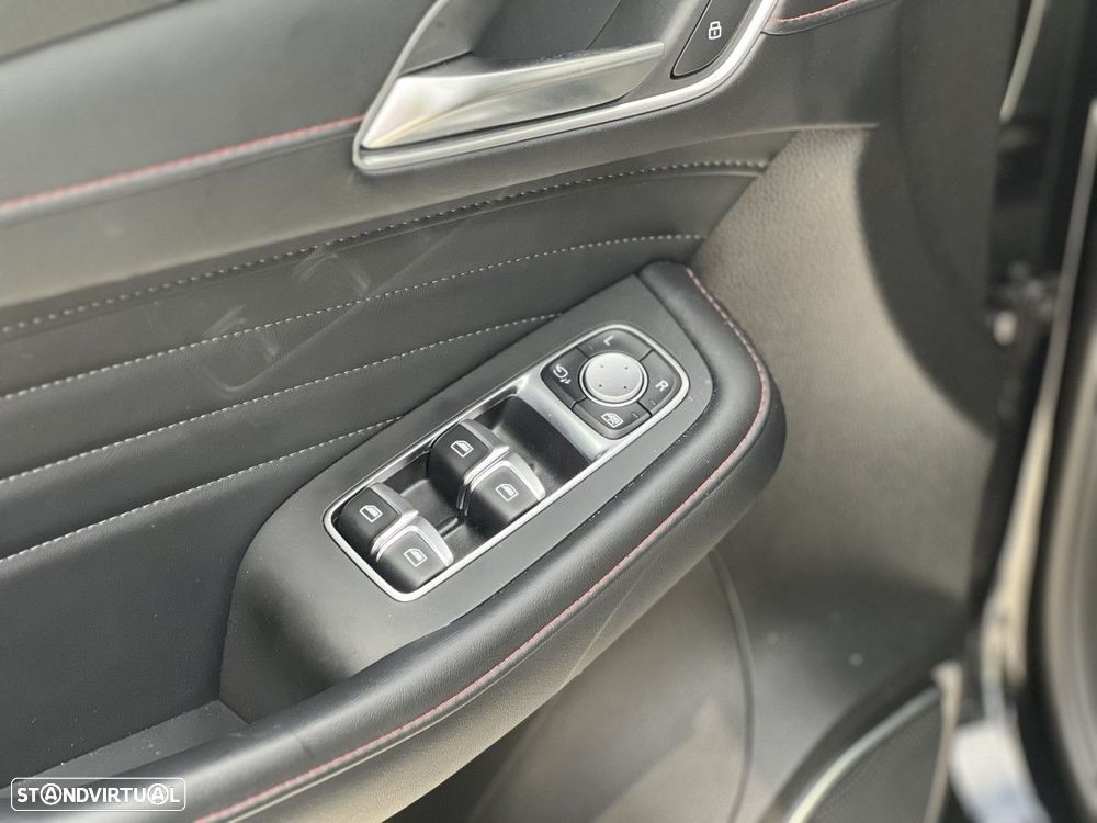 MG EHS 1.5 T-GDI Plug-in Hybrid Luxury - 8