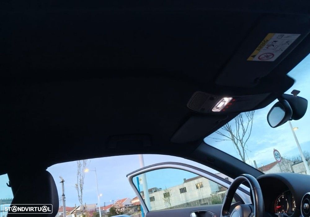 Audi A1 1.6 TDI S-line 99g - 13