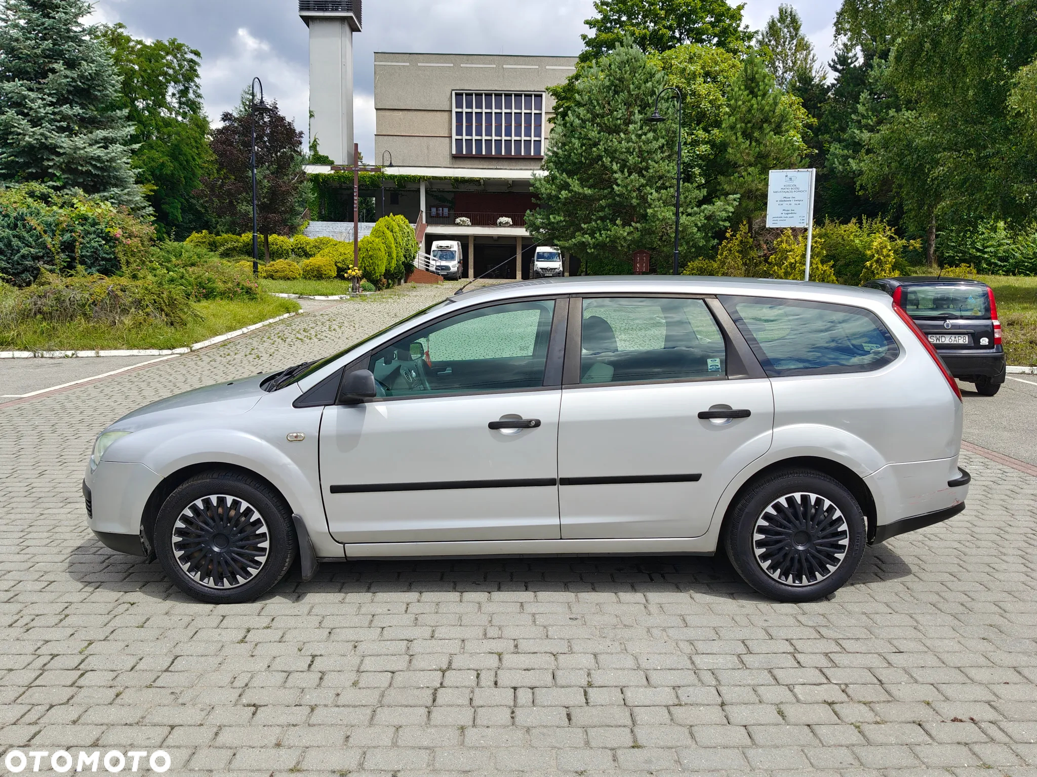 Ford Focus 1.8 TDCi Ambiente - 9
