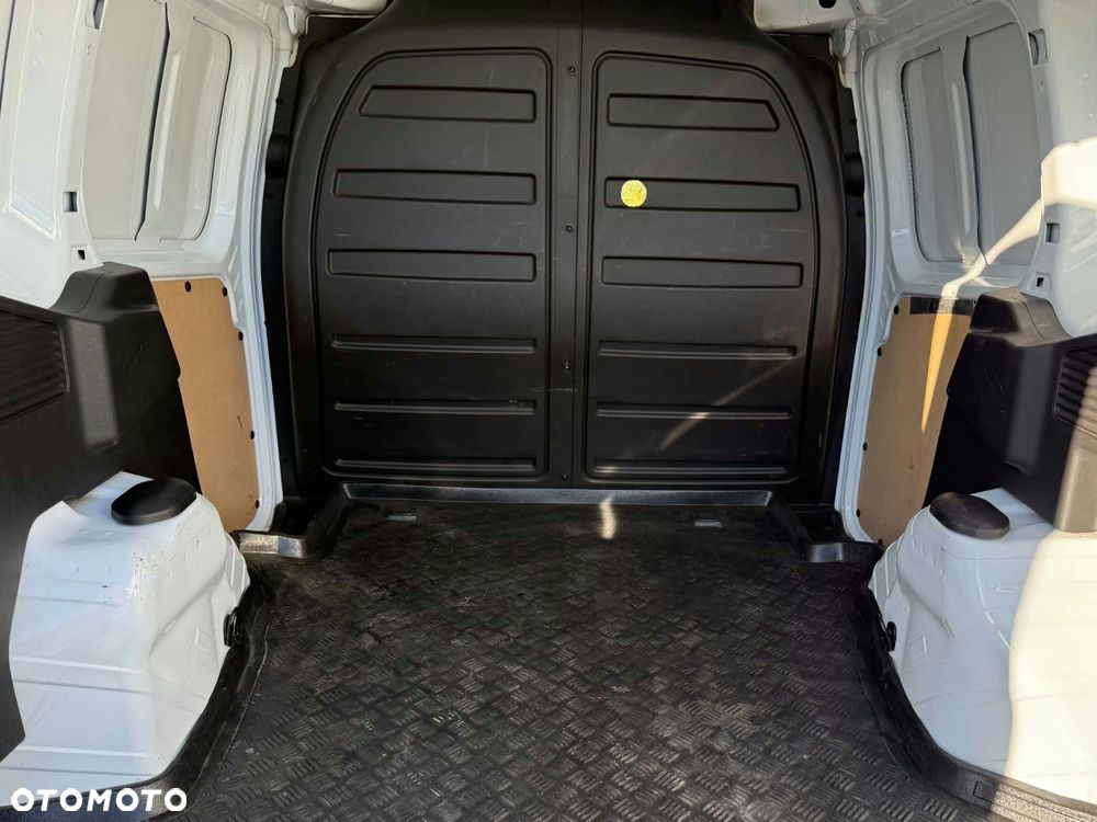 Ford Transit courier - 17
