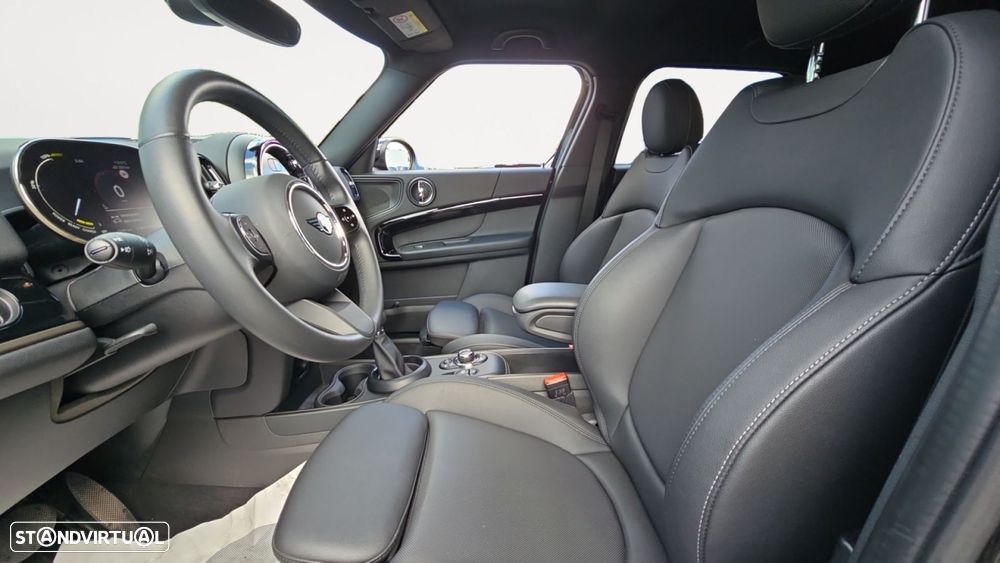 MINI Countryman Cooper SE Premium Classic Auto - 12