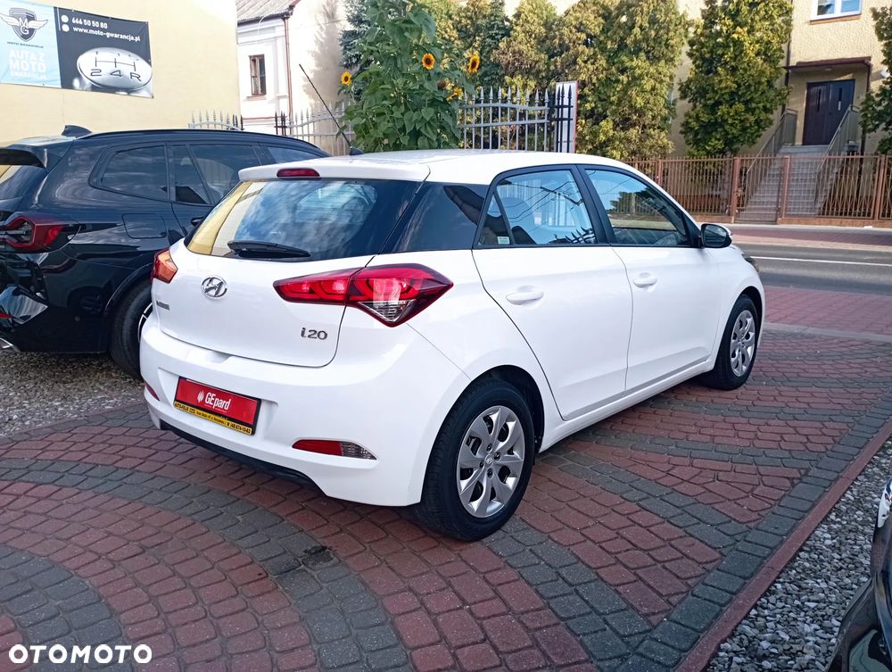 Hyundai i20 1.2 Classic Plus - 4
