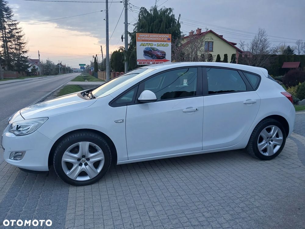 Opel Astra - 3