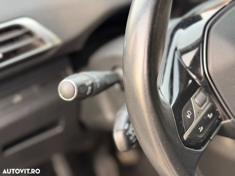 Peugeot 3008 - 19