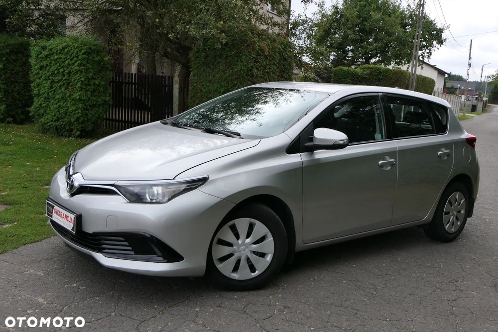 Toyota Auris 1.33 VVT-i Active - 11